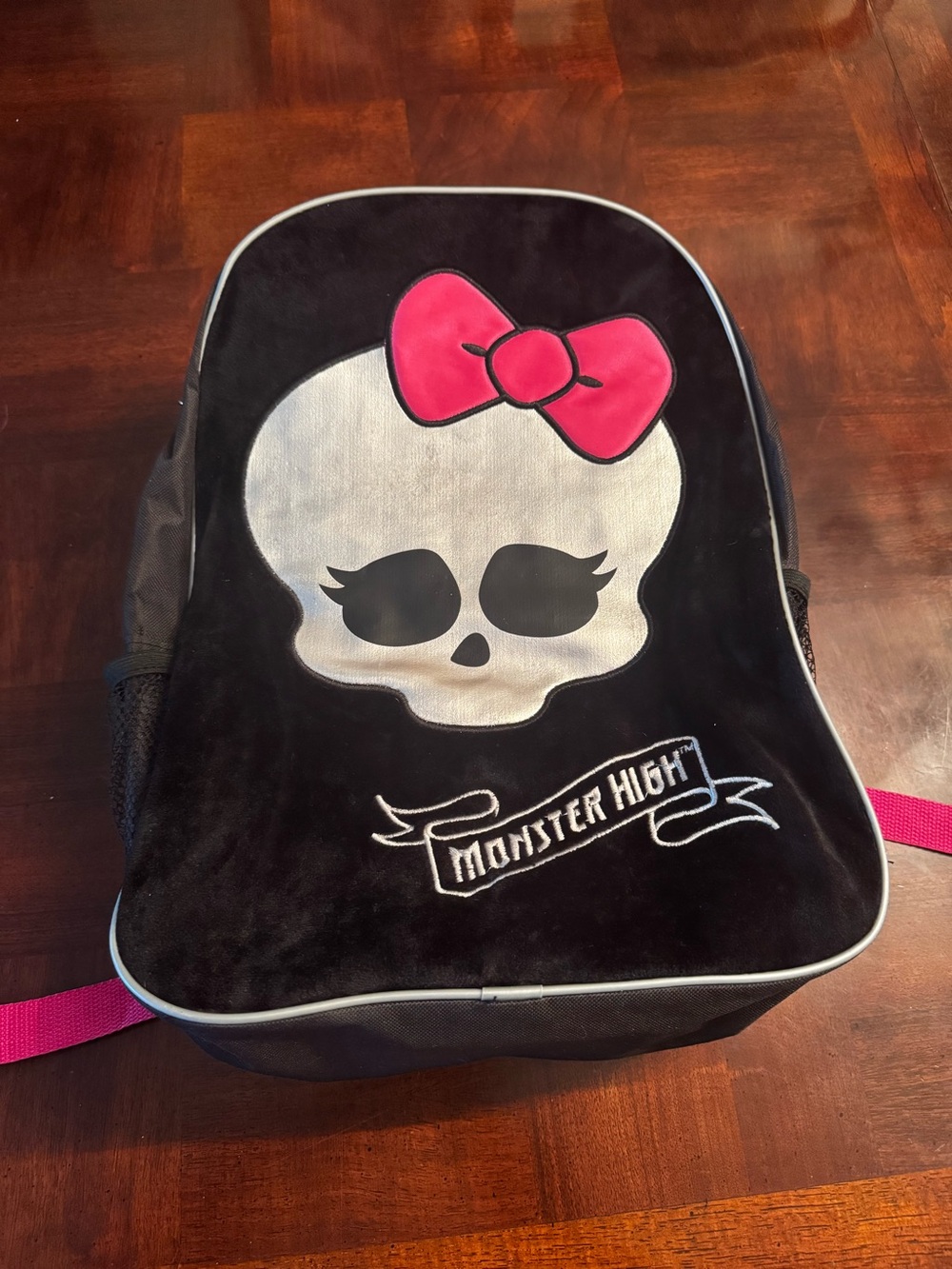 Monster High Back Pack Napsack Purse Bag Skullette with Pink Bow